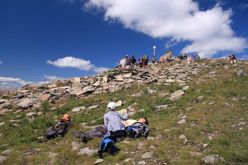 30-IMG 3244 -- Popas podszczytowy