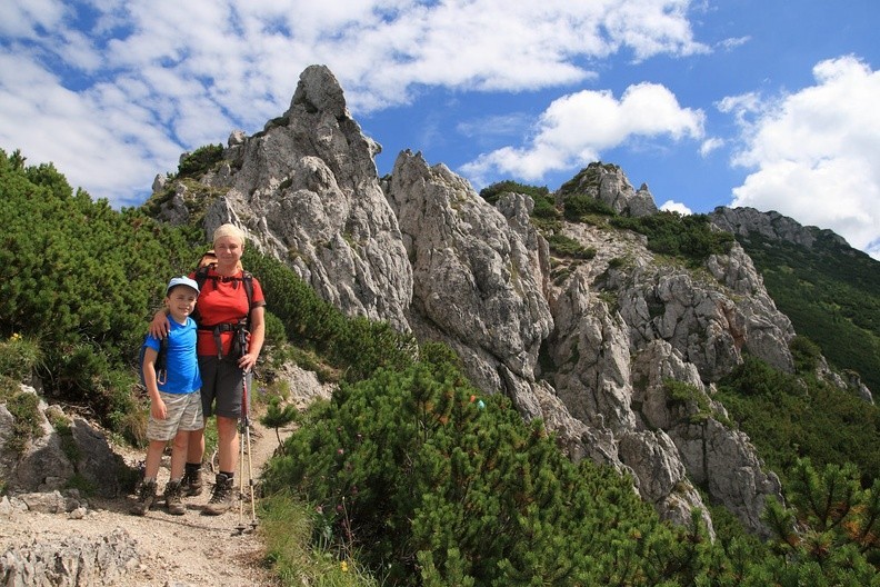 15-IMG 6537 -- Z Mamą na dolomitowej perci