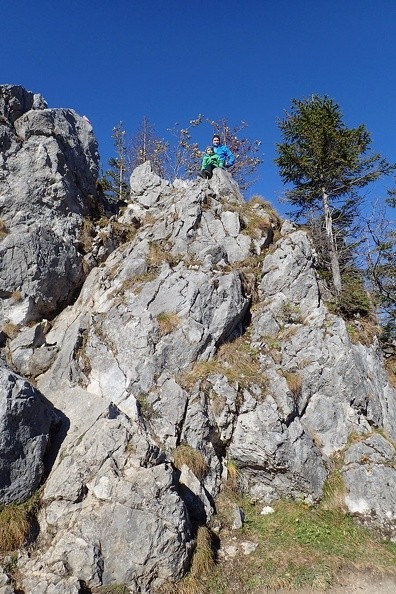 16-PA230114 -- Na Piecu