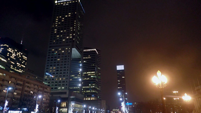 23-P1230668 -- InterContinental, Warsaw Financial Center, Cosmopolitan