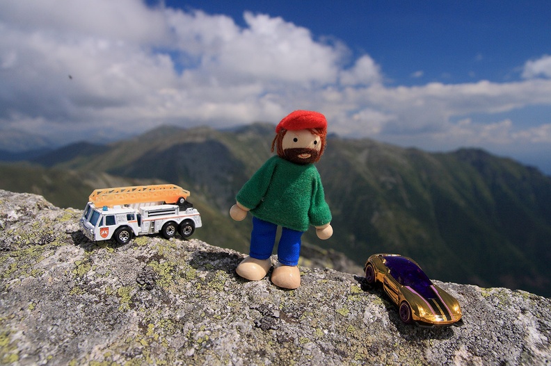 073-IMG 4430 -- Farmer na Rohaczu Ostrym
(Uzupełnia swą kolekcję: <a href="http://www.dziennikgorski.type.pl/zdjecia/picture.php?/3666/category/150" target="_blank">LINK</a>)