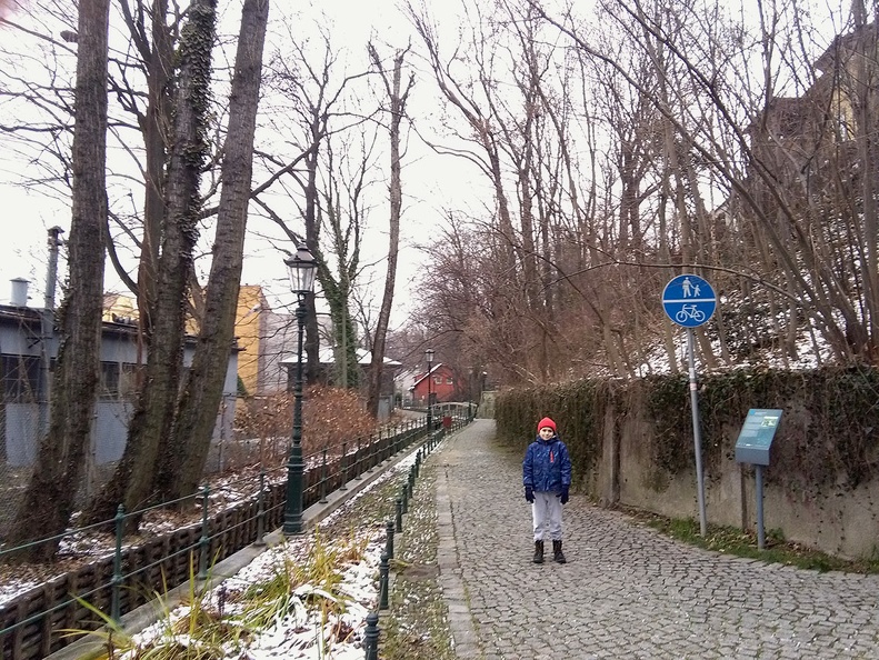 48-IMG 143131-181217 -- Końcem roku też chętnie tu wracamy
[Fot. z telefonu]