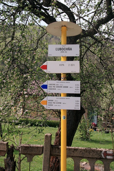 003-IMG 7300 -- Przyjechaliśmy do miejscowości Ľubochňa
i startujemy z poziomicy 442 m n.p.m.