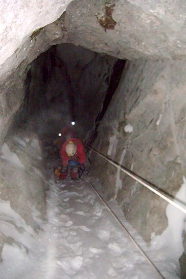 16-DSCF0092-jerzy -- Za chwilę znowu krata
[Fot. Jerzy G.]