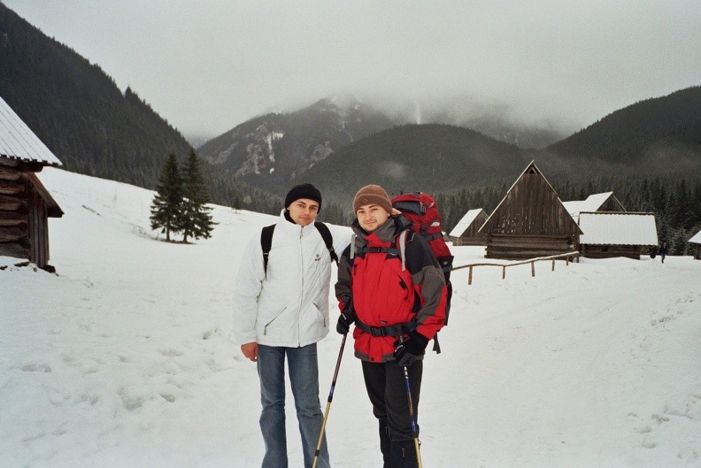 84-0118  28 -- Sobotni poranek. Polskie Tatry goszczą Grzegorza