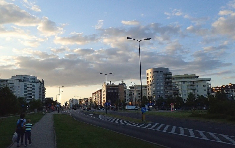 30-P8070133 -- 19:33