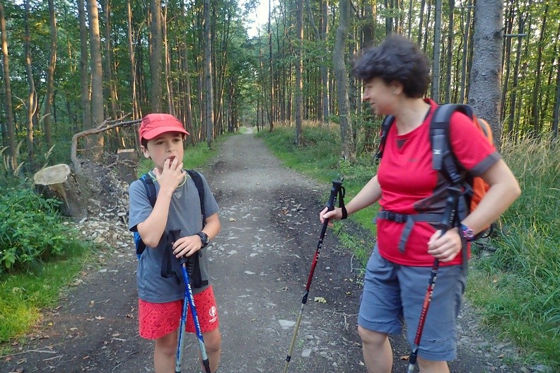 52-P8160245 -- Mikołajowi chwieje się co najmniej jeden ząb