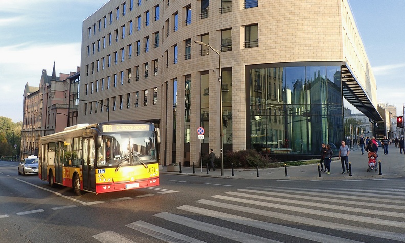 14-PA090112 -- Skrzyżowanie z Książęcą