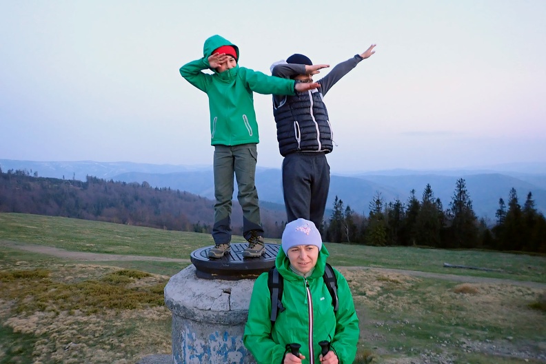 32-P4240348 -- <i>Dabbing</i> na Błatniej